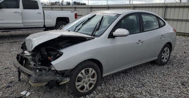 2010 HYUNDAI ELANTRA